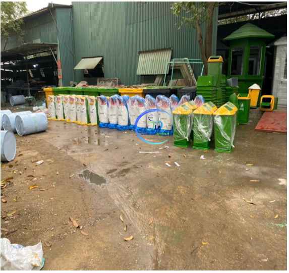 Thùng Rác Nhựa Chim Cánh Cụt Composite