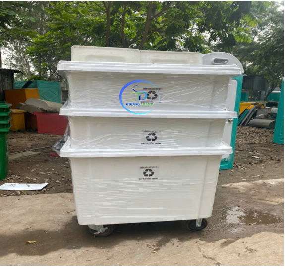 Xe Gom Rác Composite 660L 4 Bánh Xe