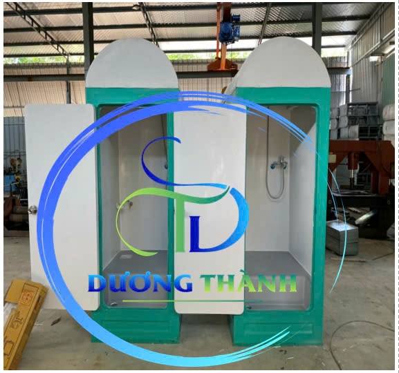 nhà vệ sinh công cộng