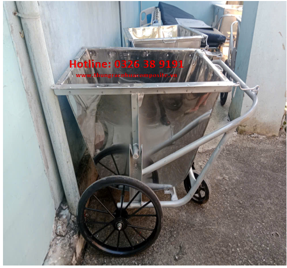 xe gom rác 3 bánh 400l inox